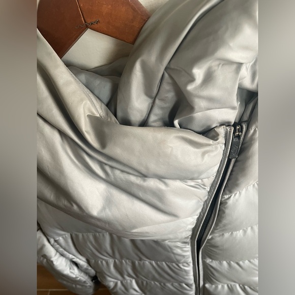 SOLD | Nike Down Fill Parka Puffer Coat - Silver - Picture 7 of 9